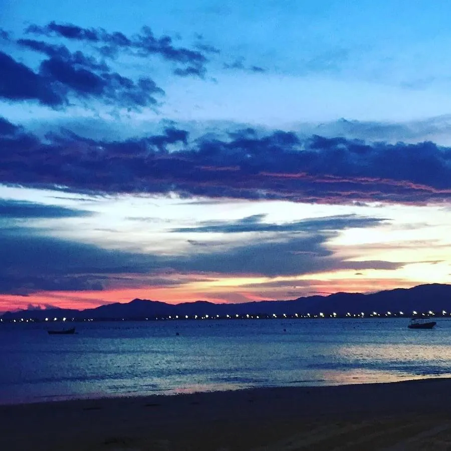 Residencial D'Praia Ponta Do Papagaio, 1Min Da Praia Pe Palhoça